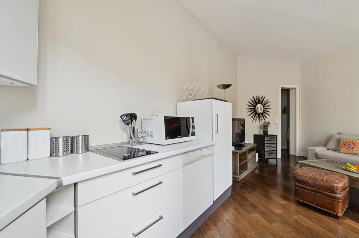 1Br Champs-Elysees - Cityapartmentstay Paris Exteriör bild
